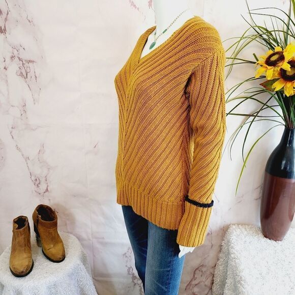 Jason Wu GREY super soft mustard yellow v neck sweater - Picture 5 of 8